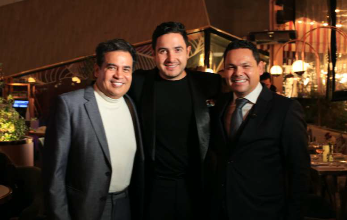 Cien cocineros, un sueño y mucho fuego: llega “Manos al Fuego” a Canal Trece